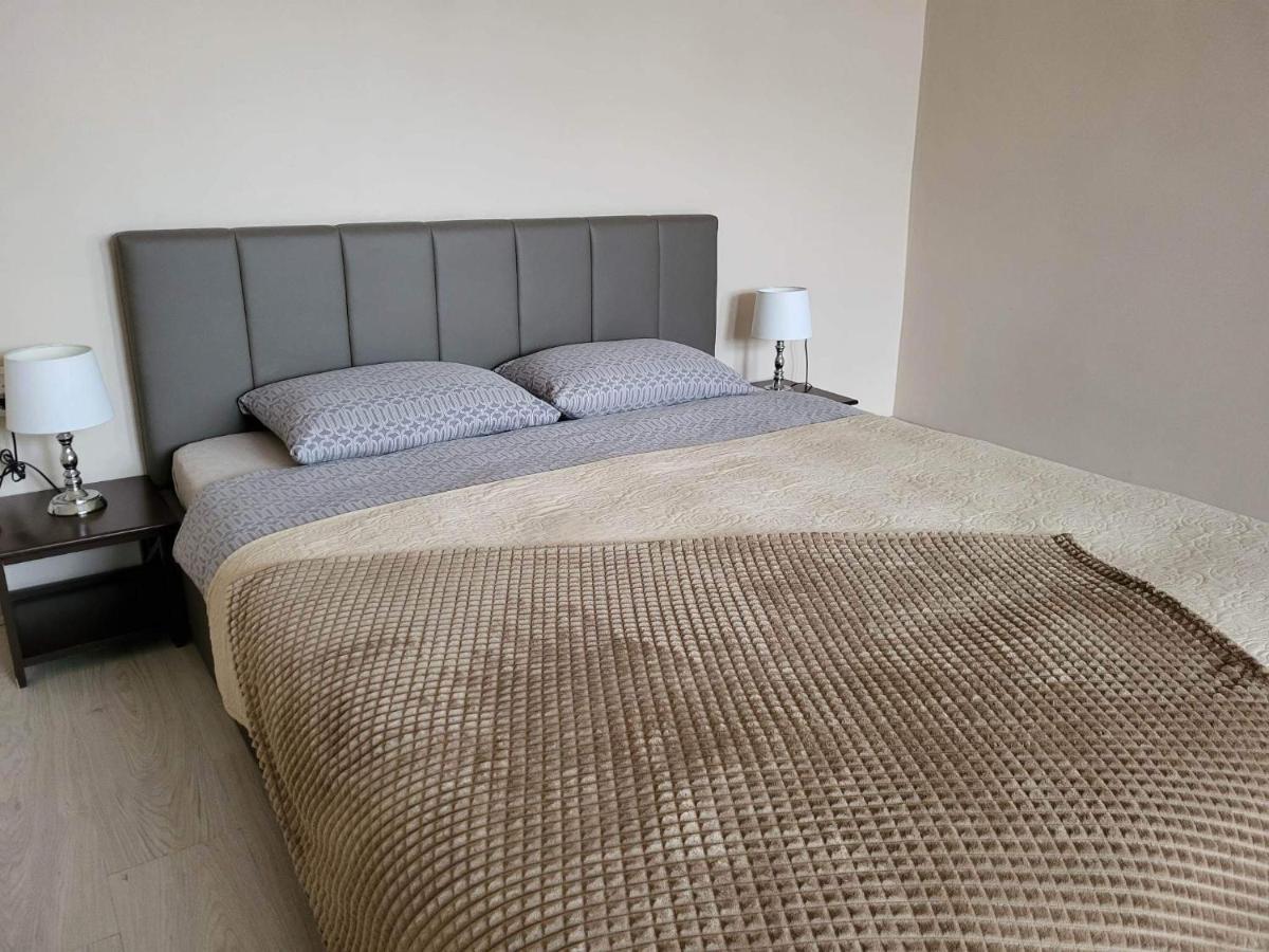 Cozy 2 Room Apartment In The Oldtown Of Klaipeda Exterior foto